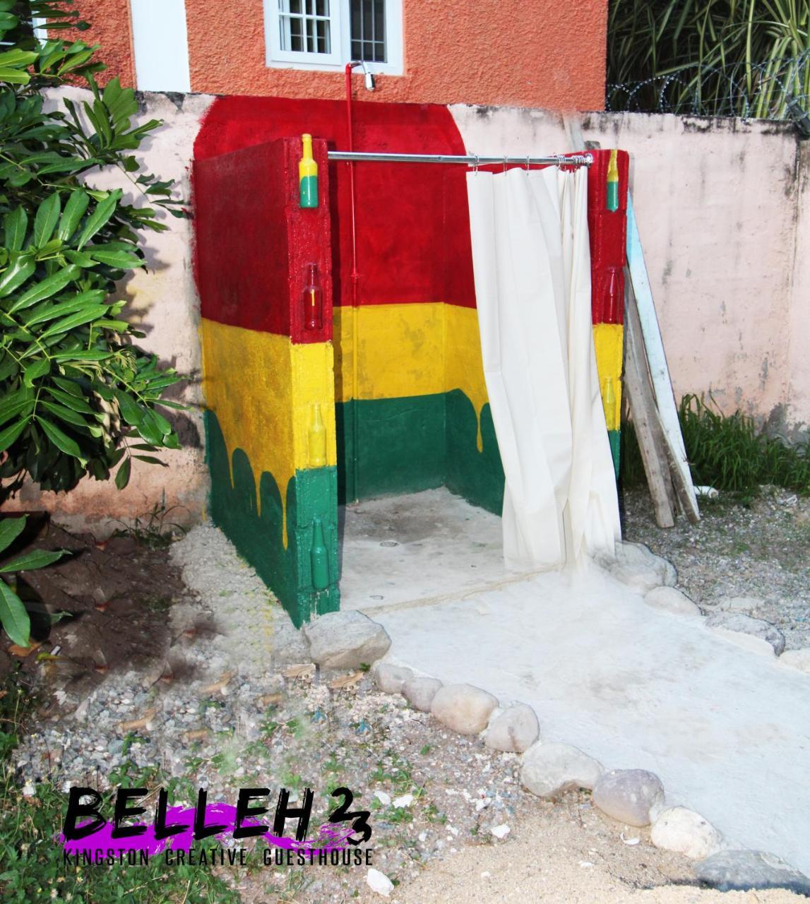 Belleh23 Kingston Creative Guesthouse Экстерьер фото